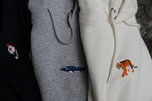Load image into Gallery viewer, TIGER SWEATSHIRT / WOMEN